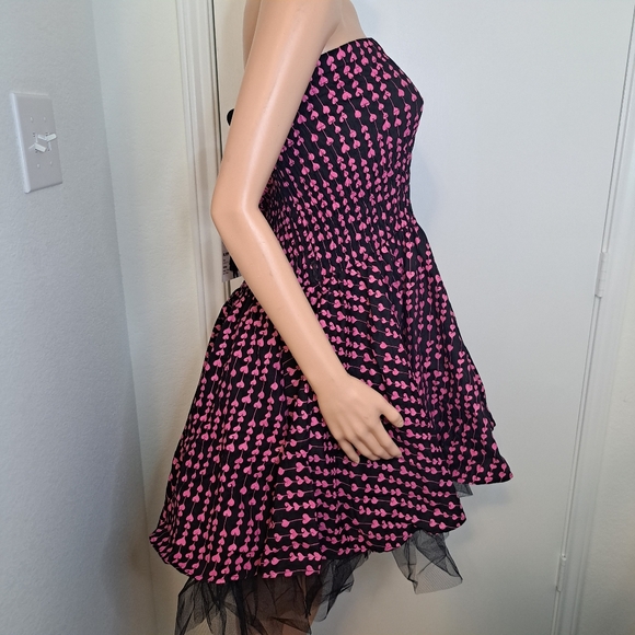 Dead Threads Alternative Black Pink Goth Scene Tulle Tutu Style Dress Sz M READ - Picture 2 of 10